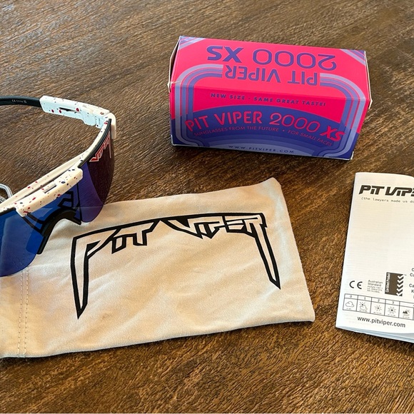 Pit Viper Merika XS sunglasses 🕶️ - Picture 7 of 7